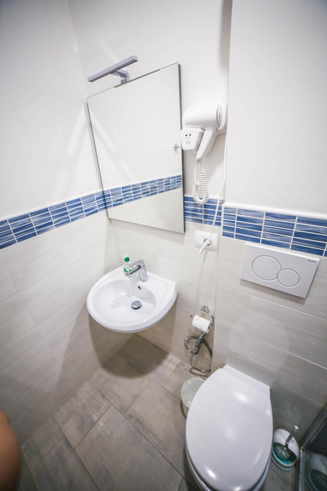 Cosmo Guesthouse Rom Eksteriør billede